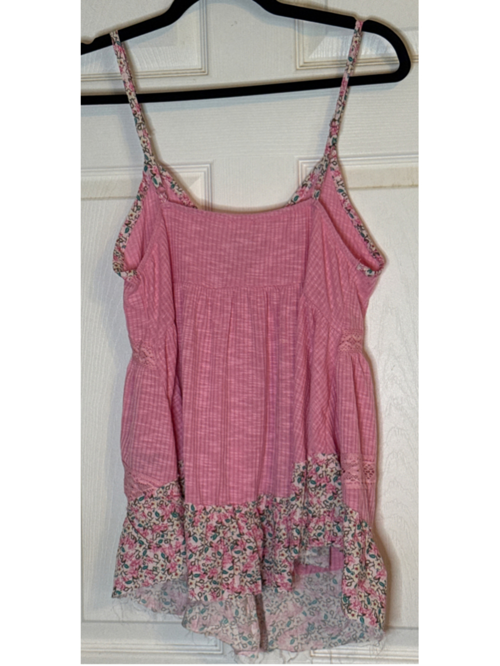 POL Size S Pink Floral Lace Trim Tank Top - Picture 2 of 6